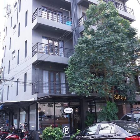 Isleep Guesthouse 치앙마이 외부 사진
