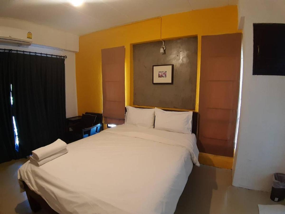 Isleep Guesthouse 치앙마이 외부 사진