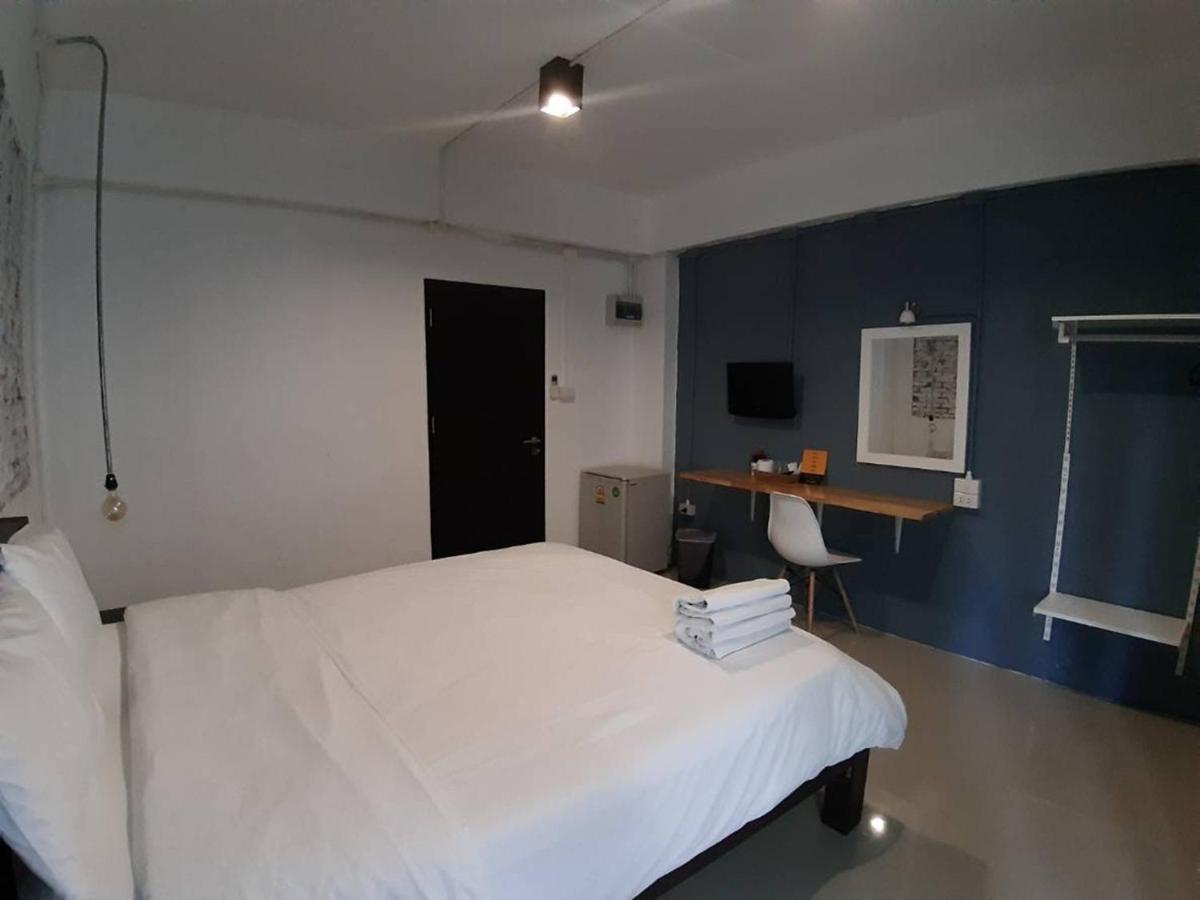 Isleep Guesthouse 치앙마이 외부 사진