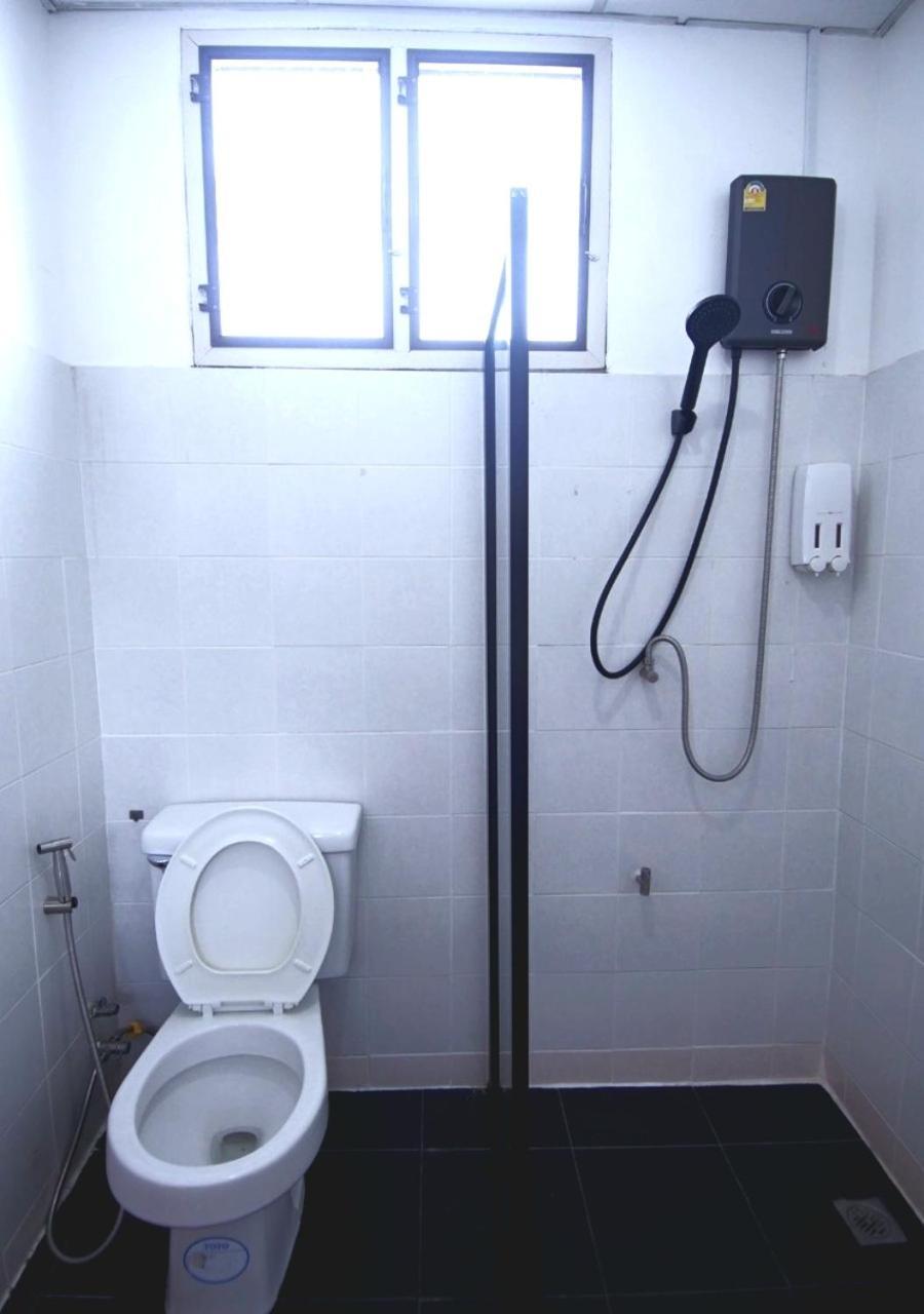 Isleep Guesthouse 치앙마이 외부 사진