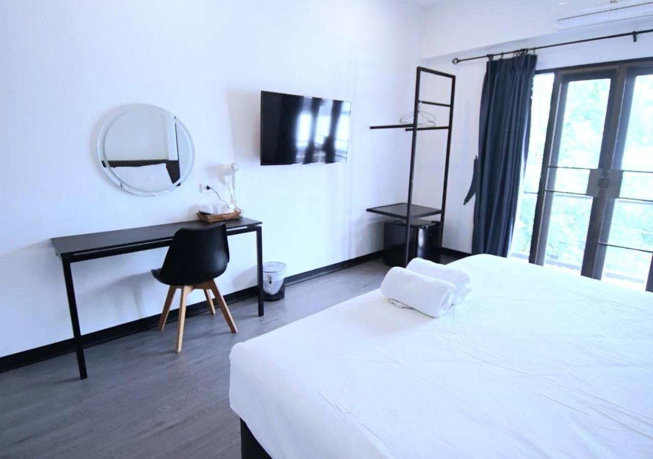 Isleep Guesthouse 치앙마이 외부 사진