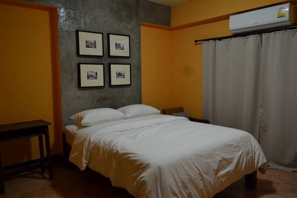 Isleep Guesthouse 치앙마이 외부 사진
