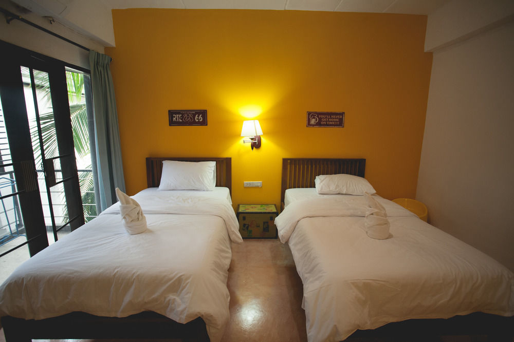 Isleep Guesthouse 치앙마이 외부 사진